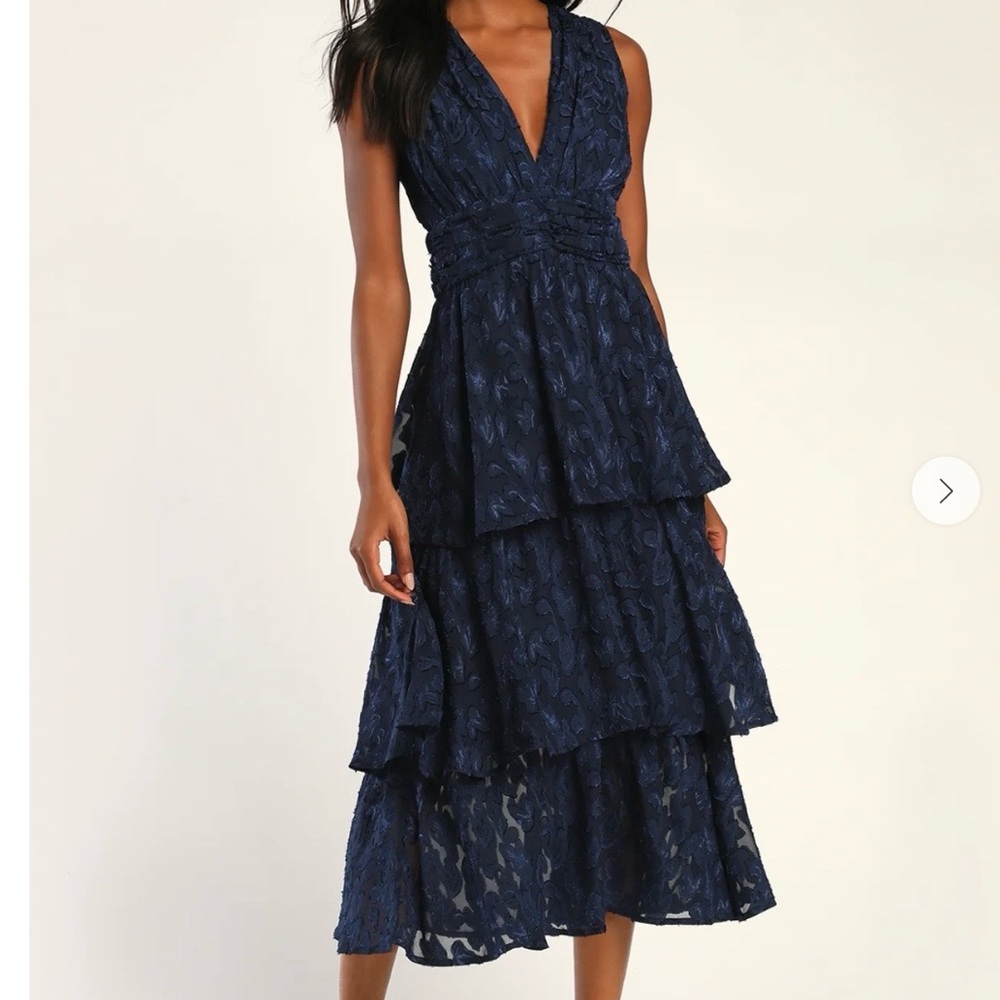 Lulus NEW Navy Tiered Lace Midi Dress NWT Lg